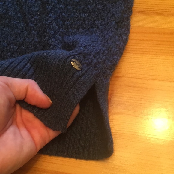 American eagle sweater - Picture 3 of 4